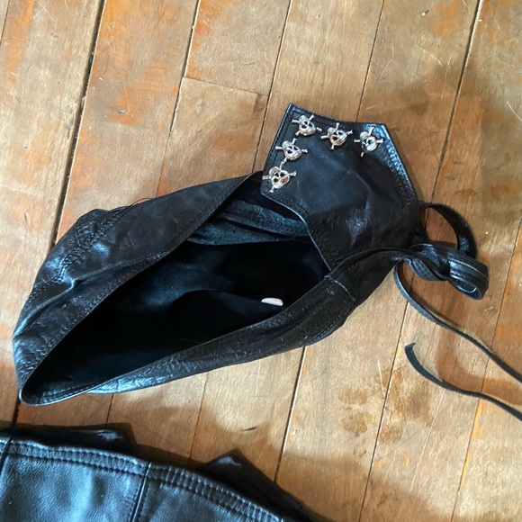 Genuine leather vest and pants - Picture 4 of 6